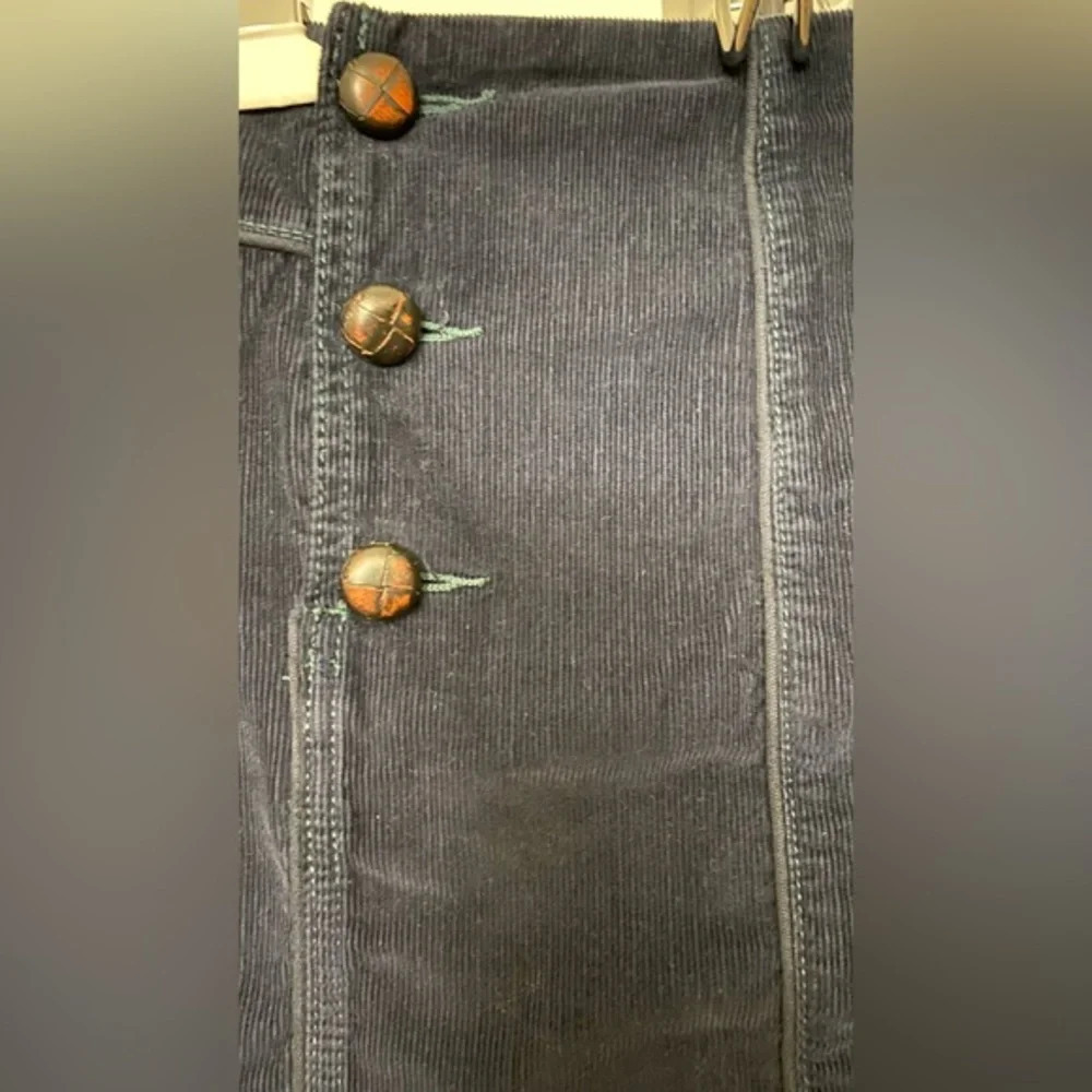 Vintage Free People Navy Corduroy Pencil Skirt with Wooden Buttons Size 2 - Picture 3 of 7